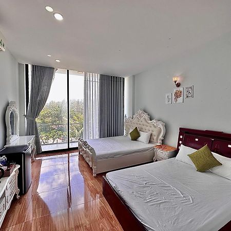 Royal Homestay Туїхоа Екстер'єр фото