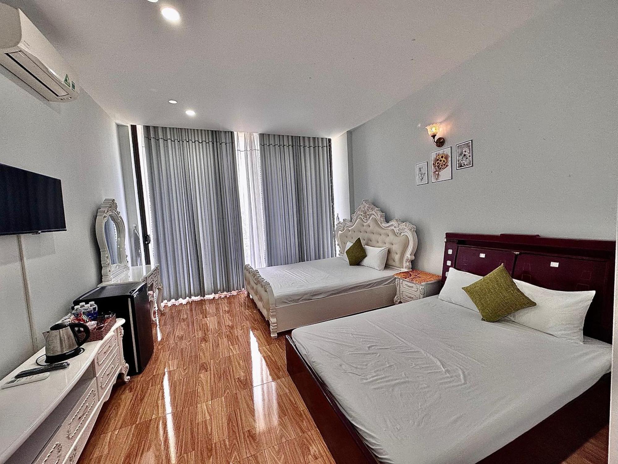 Royal Homestay Туїхоа Екстер'єр фото